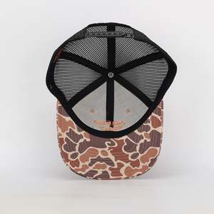 Entrega rápida para adultos Ropa deportiva diaria Gorra de camionero Diseño de malla Tela de terciopelo Ropa de calle impresa digital - Product Image 6