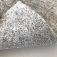 Tapis en velours Polyester coloré noir gris