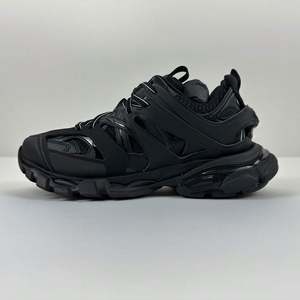 Zapatillas de Moda de Alta Calidad para Hombre y Mujer, Estilo Chunky, Color Negro, Nuevo Estilo, para Caminar, Casuales - Product Image 1