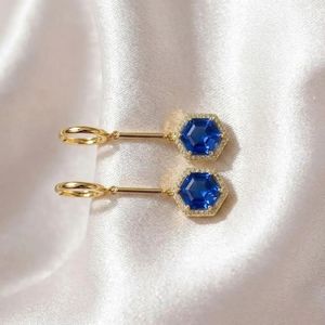 Pendientes de Zafiro Azul con Forma Hexagonal Geométrica y Detalle de Circonita Cúbica, Pendientes Colgantes de Piedras Preciosas Naturales en Plata de Ley 925, Elegantes - Product Image 6
