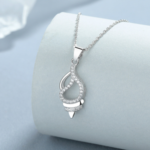 Piccolo <span class=keywords><strong>libro</strong></span> rosso la stessa collana cono gelato femminile in un lusso leggero ciondolo di alta qualità senso senso senso senso senso senso senso - Product Image 2