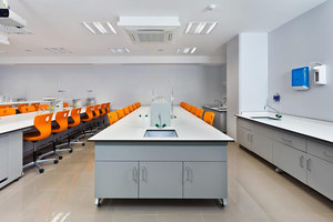 Mobilier de laboratoire de haute qualité, banc de laboratoire de <span class=keywords><strong>chimie</strong></span> pour l'étude de la physique, des sciences et de la biologique, Table de laboratoire des sciences - Product Image 5