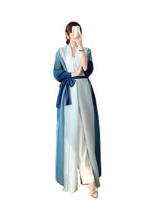 Miyake Plissé Dégradé Cardigan Veste Robe Grande Taille Femme Vêtement Musulman Traditionnel avec Manchette d'Été Chauve-Souris Manteau Abaya - Product Image 5