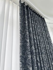 Moderno 90% Blackout Grueso Aislamiento térmico Eficiente de energía Bloqueo de calor Cortinas negras 90% Blackout Forrado Cortinas - Product Image 6