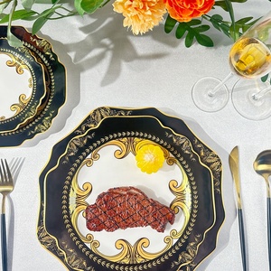 Assiettes de luxe en porcelaine noire mate pour dîners et restaurants, design exclusif, inspirées de l'Arabie Saoudite - Product Image 2
