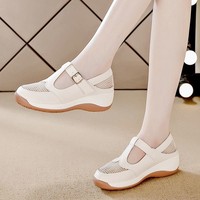 Sabots sportifs à plateforme populaires pour femmes, nouvelle collection été 2026, chaussures polyvalentes pour mamans avec semelles souples et confortables