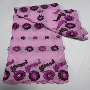 Tissu en dentelle brodée 3D en voile 100 % polyester écologique soluble dans l'eau avec sequins pour robe de soirée africaine pour femmes - Product Image 5