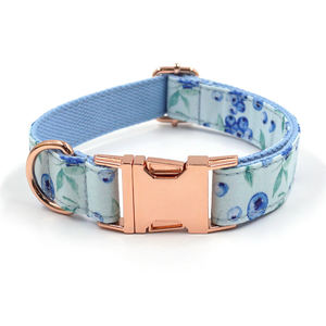 <span class=keywords><strong>Collar</strong></span> de perro con patrón de arándanos de lujo para cachorro, diseño de hebilla de Metal ajustable con Material de nailon impreso, fabricante Bumopet - Product Image 1