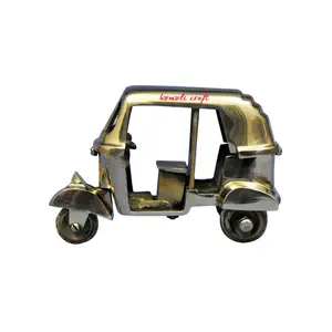 Tuktuk em miniatura de Ouro latão auto rickshaw India bajaj auto rickshaw para venda artigos decorativos de bronze