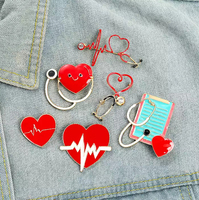 Offre Spéciale Personnalisé Coeur Yeux Cerveau Doux Dur Épinglette Broche Badge Neurologie Médecin Et infirmière Anatomie Coeurs Émail Pins