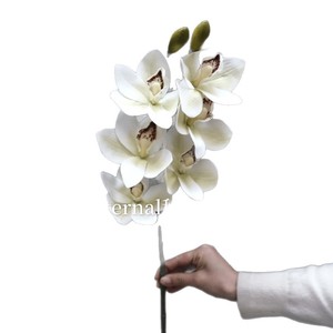 Rosas, Lirios y Tulipanes de Tela de Seda Artificial Blanca para Bodas, Hogar y Salón, Venta al por Mayor <span class=keywords><strong>en</strong></span> China - Product Image 5