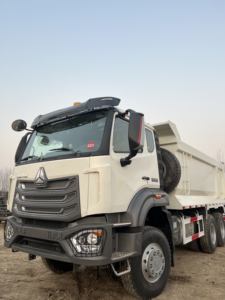 รถบรรทุกซิโนทรัค ฮาวโน่ NX 6x4 แบบดัมพ์ 10 ล้อ เครื่องยนต์ดีเซล 451-500 แรงม้า ยูโร 5 สำหรับงานหนัก ขนส่งวิศวกรรม - Product Image 3