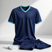 Ensemble d'uniformes de football rayés bleu marine personnalisés en gros avec chaussettes, kit de football à séchage rapide, uniforme de futbol personalizado 100%