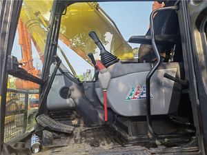 รถขุดตีนตะขาบมือสองคุณภาพดี ยี่ห้อโคมัตสึ รุ่น PC200-7 ราคาถูก ยี่ห้อญี่ปุ่น โคมัตสึ 200-8 - Product Image 4