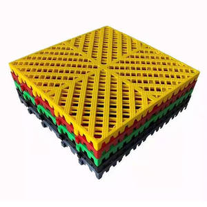 Carreaux de sol modulaires Tapis de sol en plastique PVC PP antidérapants Carrelage de sol de garage à emboîtement pour atelier de réparation automobile Garage - Product Image 1
