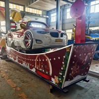 Manège portable de Noël : Mini-voiture volante sur remorque
