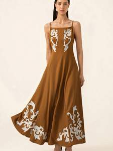 เดรสยาวสไตล์โบฮีเมียนแขนสั้นสำหรับผู้หญิง ปี 2025 ผ้าฝ้ายทอ 100% พร้อมส่งสำหรับฤดูใบไม้ผลิและฤดูใบไม้ร่วง - Product Image 3