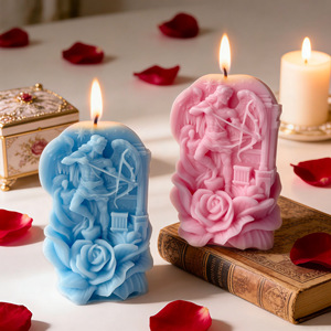 Vela Aromática Decorativa con Relieve Vintage, Diseño de Ángel y Rosas, Adorno Artístico para Mesa de Hogar, Regalo - Product Image 3