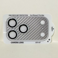 Nouveau protecteur d'objectif d'appareil photo en verre haute teneur en aluminium 2.5D à motif fibre de carbone, anti-rayures, dureté 6H, pour téléphone portable 17 (modèle 2026)