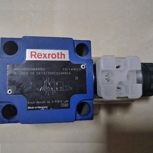 Vannes Solénoïdes de Contrôle Hydrauliques à Port 1/2 po, Pression 250-400 bars, Référence R900052392 M-3SED6UK13/350CG24N9K4 - Offre Spéciale - Product Image 3
