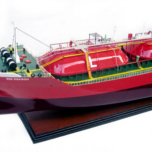 เรือจำลองไม้ REDD DRAGGON งานแฮนด์เมด รูปแบบเรือบรรทุก LPG ของขวัญแปลกใหม่ สไตล์การเดินเรือ ของตกแต่งบ้านสไตล์ยุโรป โฮจิมินห์ซิตี้ TK0065P - Product Image 1