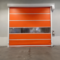 Volet roulant électrique latéral moderne en PVC avec composants en acier inoxydable et finition étanche pour l'intérieur d'atelier