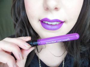 Surface brumeuse de haute qualité ne colle pas à la tasse suceur de sang couleur spéciale rouge à lèvres personnalisation de marque privée - Product Image 3