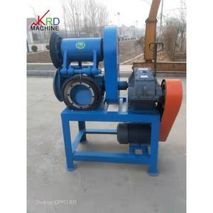 <span class=keywords><strong>Machine</strong></span> à découper les bandes de pneus usagés facile à utiliser, <span class=keywords><strong>machine</strong></span> à découper les blocs de pneus de camion, <span class=keywords><strong>machine</strong></span> de transformation du caoutchouc - Product Image 3