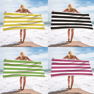 Serviette de plage rayée en microfibre, couverture de plage compacte et surdimensionnée, sans sable, super absorbante et douce pour les voyages et le camping - Product Image 5