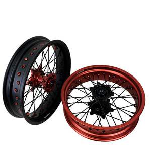 Llantas de rueda mate Ruedas Supermoto de dos colores Delanteras 3,5-<span class=keywords><strong>17</strong></span>/Traseras 4,5-<span class=keywords><strong>17</strong></span> Aleación de aluminio Nueva pieza de motocicleta - Product Image 4