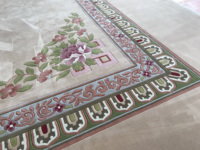 Tapis de haute qualité au design moderne, en laine et soie, à poils coupés/bouclés, tufté à la main, avec logo personnalisé, adapté aux animaux domestiques et résistant aux taches