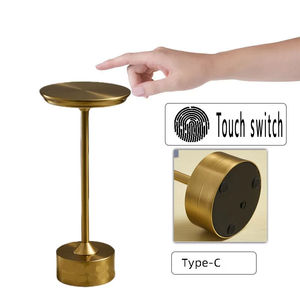 Kim loại thiết kế khách sạn sang trọng phòng ngủ hiện đại UFO Bảng Đèn Nhà máy cung cấp OEM trong nhà đèn bàn và ánh sáng ban đêm - Product Image 3