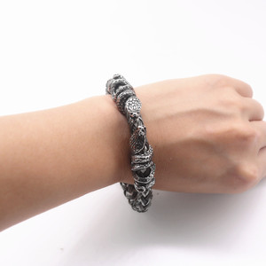Pulsera de Serpiente Unisex de Acero de Titanio y Alambre Trenzado con Cierre Magnético, Diseño de Zodíaco Animal, Joyería de Regalo - Product Image 4