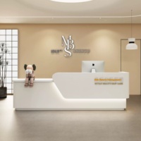 Bureau de réception semi-circulaire en bois pour magasins de vêtements, salons de beauté, salons de coiffure, établissements de formation - Bureau commercial