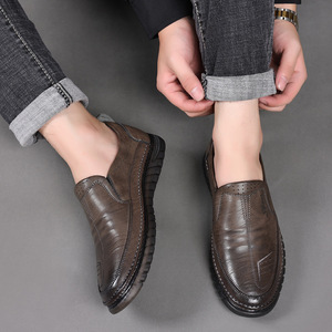 Men's Slip On Leather <b>Shoes</b> <b>Soft</b> Sole Breathable Low Heel Fleece Lined Casual Loafers For Middle Aged Dad Winter Warm <b>Shoes</b> - Product Image 4