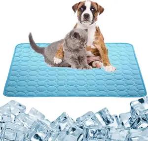 Factory Supply Self Cooling Mat Washable Summer Cat Dog Bed Pad Pet Cooling Mat