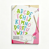 Maßgefertigtes Schulheft 215x154mm Englische Zeilenführung Rückenstichheftung Schüler-Notizbuch Softcover OEM Schreibwarenhersteller