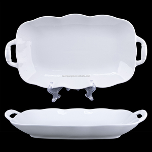 Bol en céramique de luxe à bord doré avec poignée Plats de cuisson irréguliers Vaisselle décorative <span class=keywords><strong>Plaque</strong></span> de cuisson pour hôtel restaurant - Product Image 4