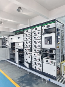 Una nueva generación de gabinetes de distribución de energía BlokSeT de baja tensión, pre-inteligentes y con equipo completo. - Product Image 4