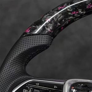Volante Sportivo in Fibra di Carbonio Completo di Pelle, Produzione di Fabbrica, Compatibile con <span class=keywords><strong>Audi</strong></span> A8, <span class=keywords><strong>A1</strong></span>, Q5, Inclusi TT e A7 <span class=keywords><strong>Sportback</strong></span> - Product Image 3