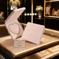 Élégante boîte à collier en velours à ouverture rabattable avec insert en forme de cœur, étui à bijoux en perles pour cadeau d'anniversaire