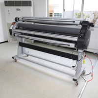 Laminateur automatique MEFU LF1700-D4 64 pouces (1600 mm) chaud et froid 60°C pour lamination de rouleaux de vinyle avec découpeur