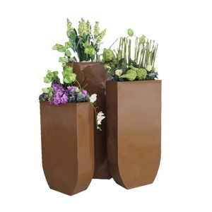 <span class=keywords><strong>Jardinière</strong></span> en fibre de verre pour aménagement paysager commercial - Courbée, résistante aux UV et durable pour l'intérieur/l'extérieur - Product Image 5
