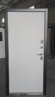 Porte de sécurité en acier russe durable avec barrière thermique, finition acier, anti-humidité, revêtement poudré pour villa et appartement modernes