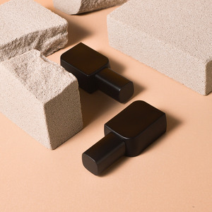 Stock 10ml 15ml New Mould Black Empty Uv <strong>Gel</strong> <strong>Nail</strong> Polish Glass Top Coat Base Coat Cat Eye <strong>Gel</strong> Varnish Bottle With Brush Cap - Product Image 5