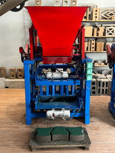 Macchina per la Produzione di Mattoni con Alimentazione Conveniente nelle Comore, Utilizza Ceneri Volanti per Realizzare Mattoni, Macchina Formatrice di Blocchi Tipo Tramoggia - Product Image 2