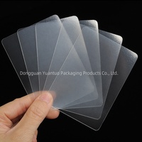 Protections de cartes premium, pochettes 66x91mm, coins arrondis, pochettes transparentes pour cartes