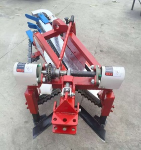 Tractor agrícola de 8-15 HP para venta al por mayor, minicosechadora suspendida para ajo y cacahuete, máquina cosechadora de cacahuete de China - Product Image 1