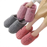 Claquettes en fourrure automne-printemps pour hommes et femmes, chaudes, amortissantes, antidérapantes, pour la maison, en peluche, légères et douces