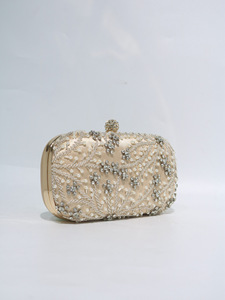 OEM ODM Beaded Pearl Clutch Bag with Sparkling Rhinestones Elegant Evening Party Purse Small Portable Clutch Party Bag - Product Image 2